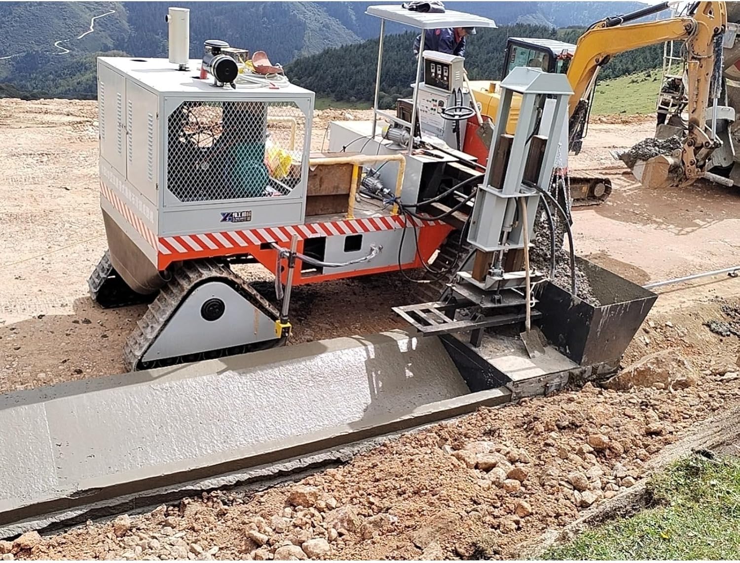 concrete curb slipform paver,buy concrete curb slipform paver,best concrete slipform machine for curbs,should I buy a concrete curb slipform paver,concrete curb slipform paver pros cons,curb slipform paver vs alternatives performance testing and real-world results