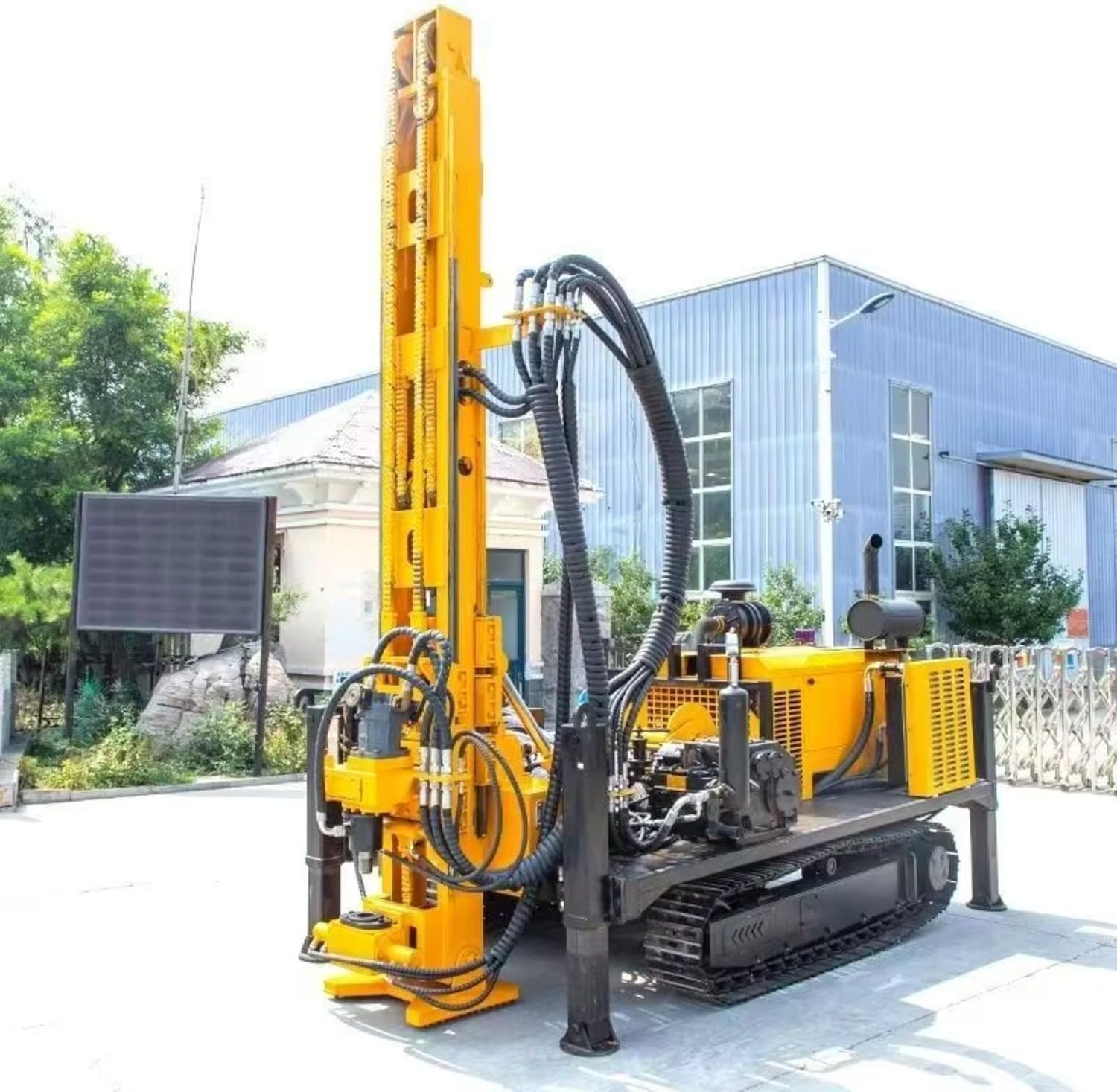 tracked water well drilling rig,crawler borehole drilling machine,hydraulic deep drilling equipment,portable groundwater well drill,best off-road drilling rig,should I buy a tracked well drilling rig - detailed features and technical specifications